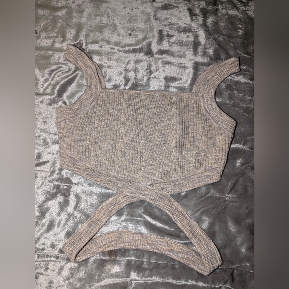 Cult Gaia Dominique skirt and Sayda top - Picture 10 of 11